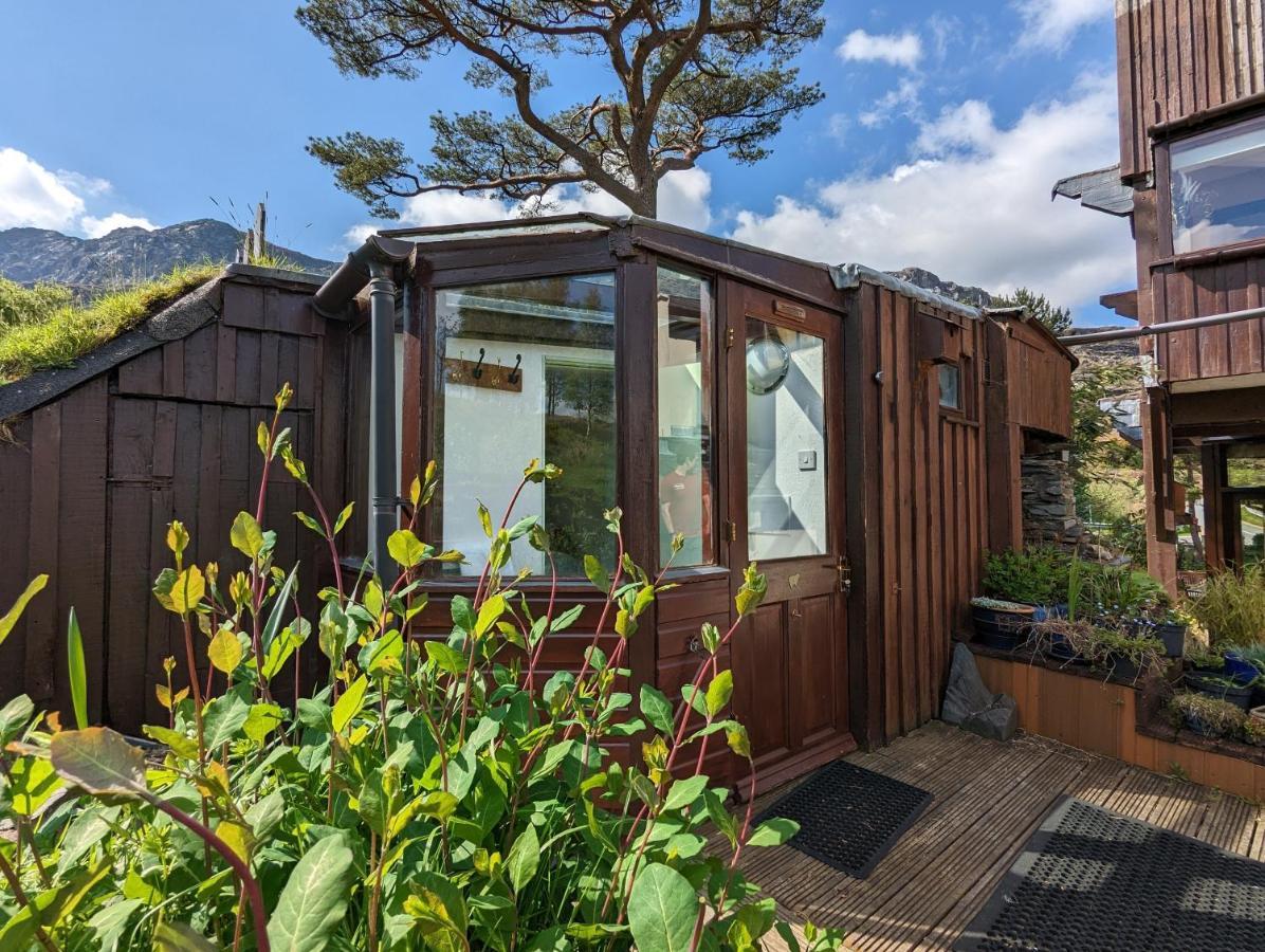 Bryn Elltyd Eco House Guest House Блайнай-Фестиньог Екстериор снимка