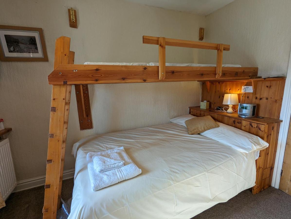 Bryn Elltyd Eco House Guest House Блайнай-Фестиньог Екстериор снимка